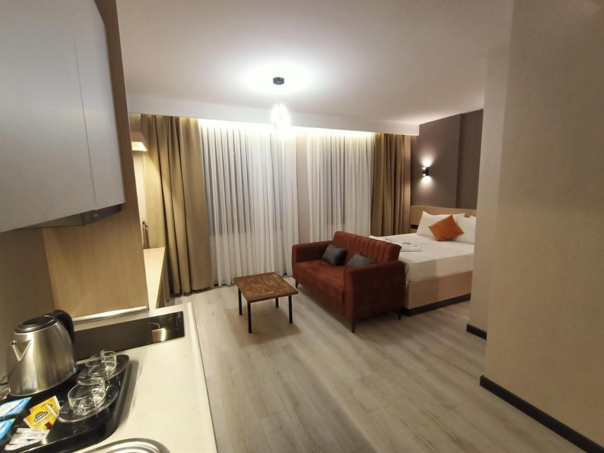New Falcon Palas Otel Istanbul Exteriör bild